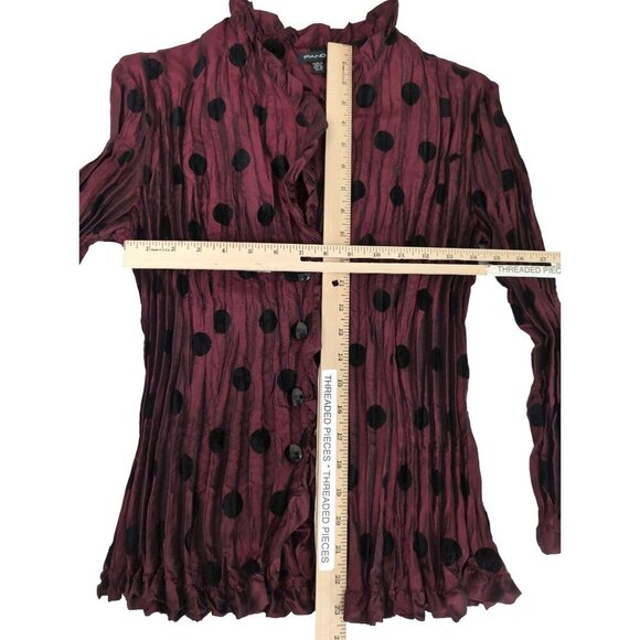 Piano Crinkle Button Up Shirt Womens M Burgundy Black Polkadot Party Whimsical - Picture 9 of 9